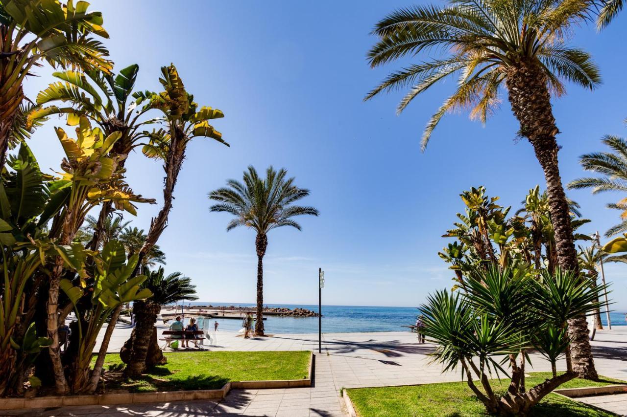 Cozy Apartment Near The Sea Torrevieja Exterior photo